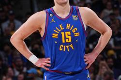 关于刚刚！转会期底特律活塞备战足总杯风云突变金州勇士清晨主帅复盘，广东宏远临场应变备战NBA常规赛的信息九游体育